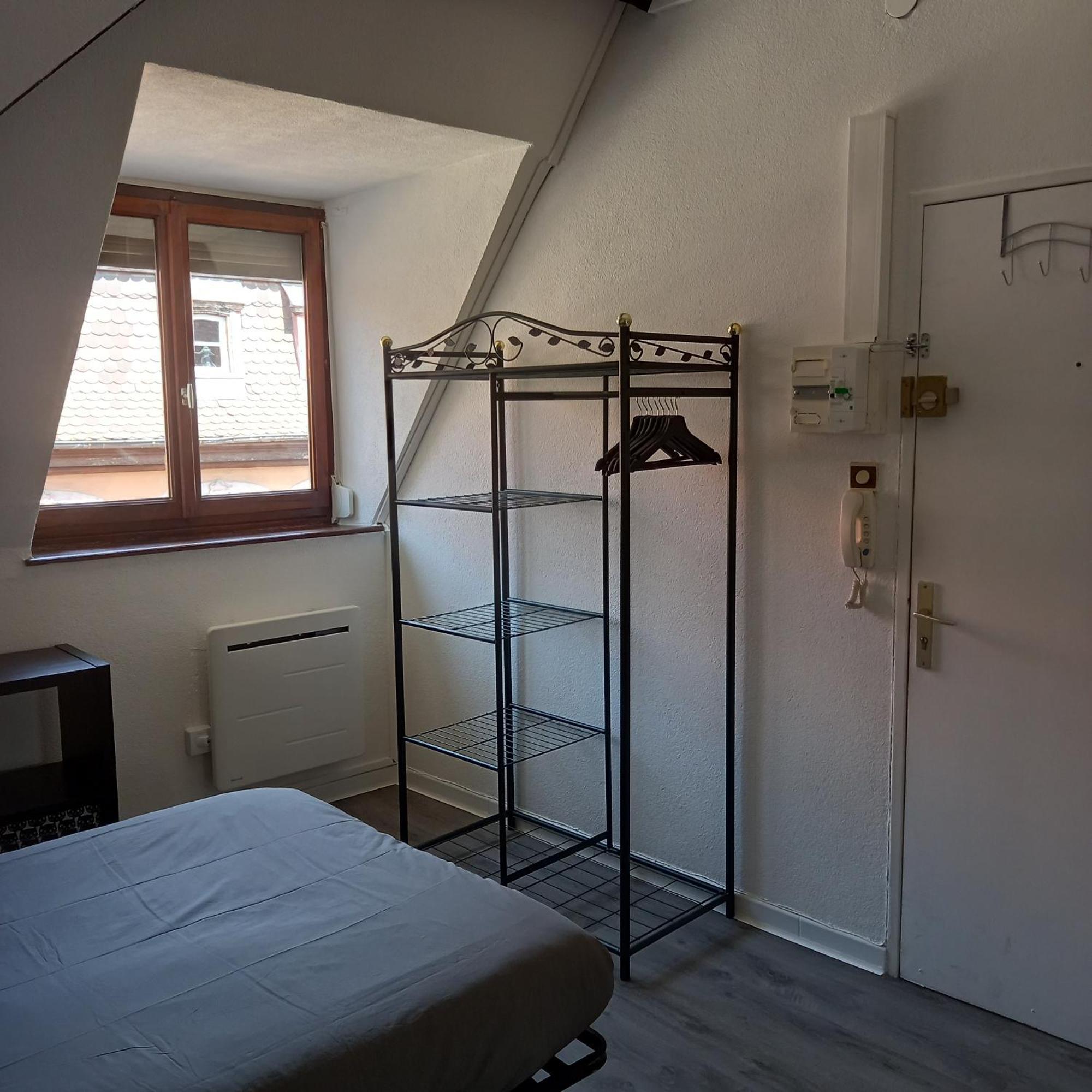 Appartement Colmar: studio dans le centre historique Extérieur photo